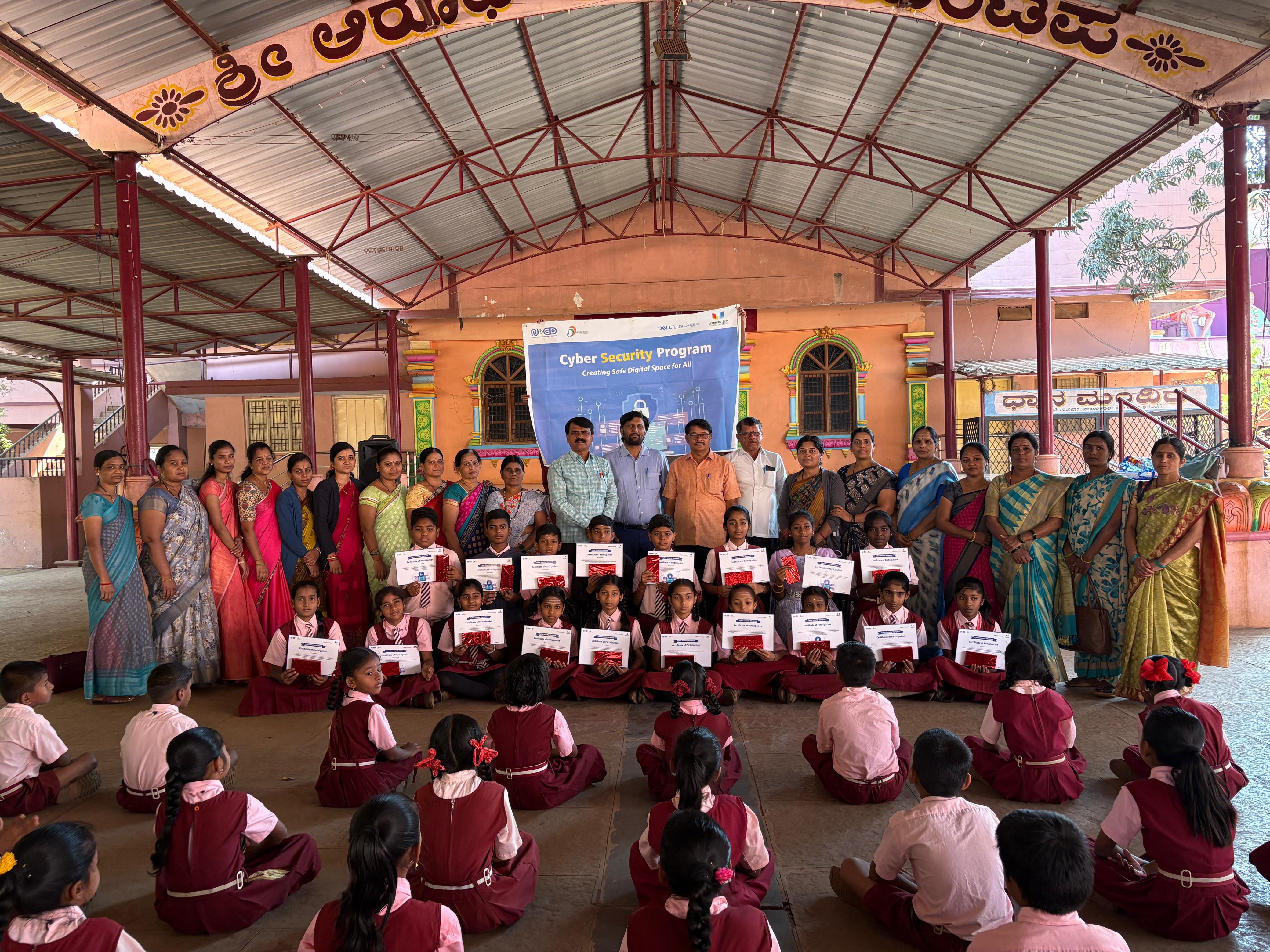 ಡೆಲ್ ಟೆಕ್ನೋಲಾಜೀಸ್ ಮತ್ತು ಲರ್ನಿಂಗ್ ಲಿಂಕ್ಸ್ ಫೌಂಡೇಷನ್ ವತಿಯಿಂದ ಬಿದರಿನಲ್ಲಿ ಸೈಬರ್ ಸುರಕ್ಷತಾ ಜಾಗೃತಿ ಕಾರ್ಯಕ್ರಮ. 