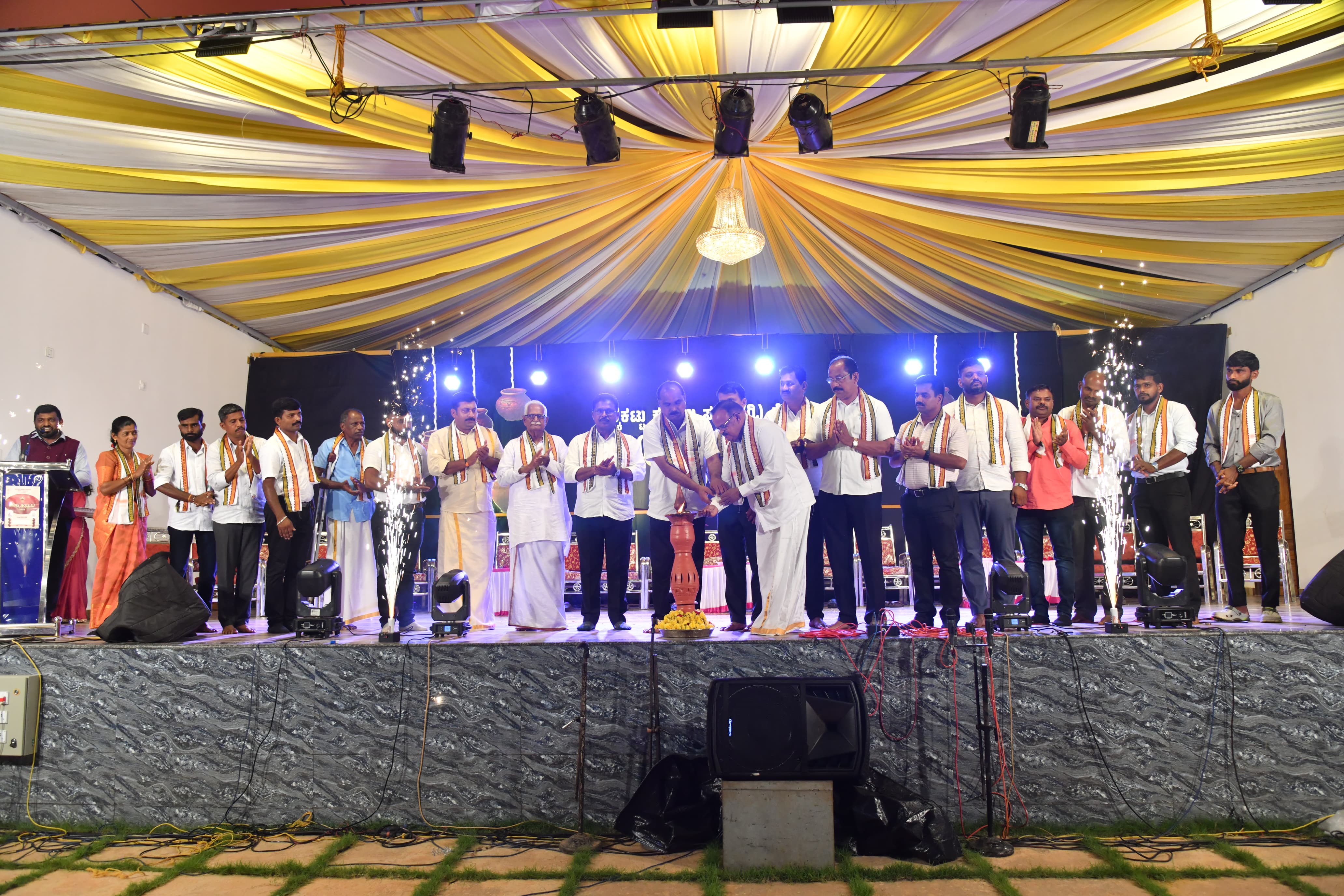 ಕುಲಾಲ ಸಮಾಜ ಸುಧಾರಕ ಸಂಘ ಮೆಕ್ಕೆಕಟ್ಟು ಕೋಟ ಹೋಬಳಿ ಇದರ ವಾರ್ಷಿಕೋತ್ಸವದ ಅಂಗವಾಗಿ ಕುಂಭ ಸಂಭ್ರಮ..