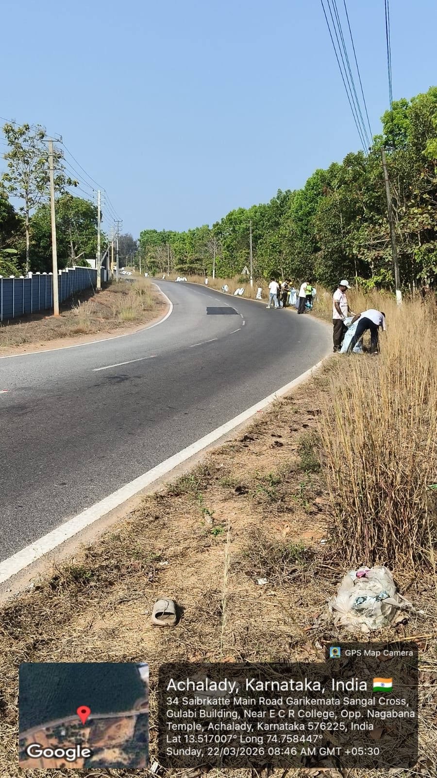 ಕೋಟ ಆನಂದ್ ಕುಂದರ್ ಮಾಲೀಕತ್ವದ ಜನತಾ ಫಿಶ್ ಮೀಲ್ ಕಾರ್ಮಿಕರಿಂದ  ತನ್ನ ಸಾಮಾಜಿಕ ಜವಾಬ್ದಾರಿಯ ಅಡಿಯಲ್ಲಿ, 'ಸ್ವಚ್ಛ ಭಾರತ' ಅಭಿಯಾನಕ್ಕೆ ಭಾರಿ ಬೆಂಬಲ ನೀಡುತ್ತಿದೆ...